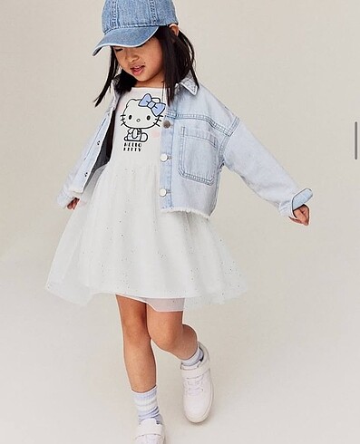 H&M H&M Hello Kity Elbise