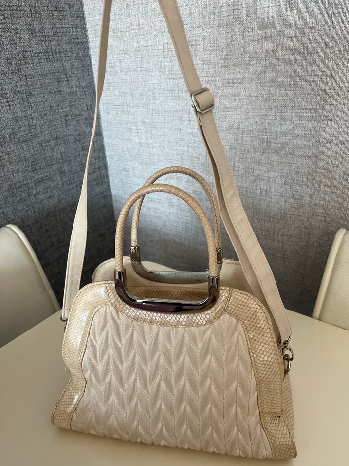Bej Pliseli Modern Klasik Kadın Çanta - Görsel 4