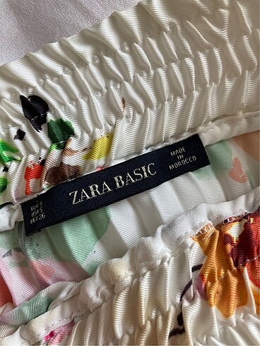 Zara ZARA Çiçekli Midi Etek