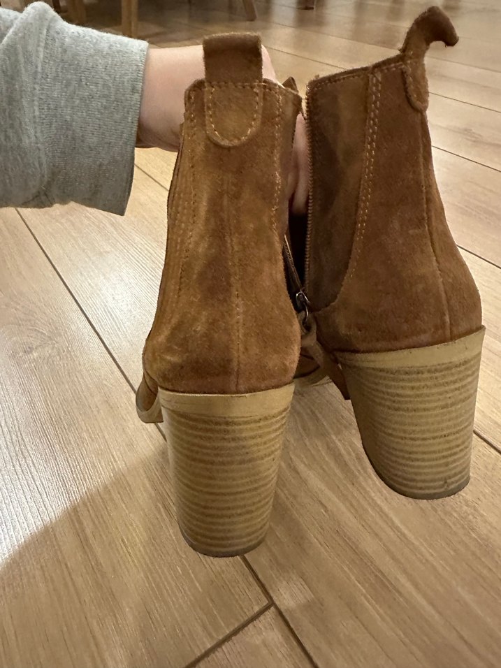 Hotiç taba rengi süet bot sivri burun - Görsel 2