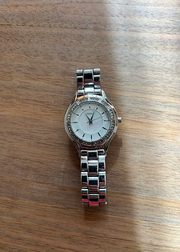  Beden DKNY orjinal Modern Klasik Beyaz Kadın Saati