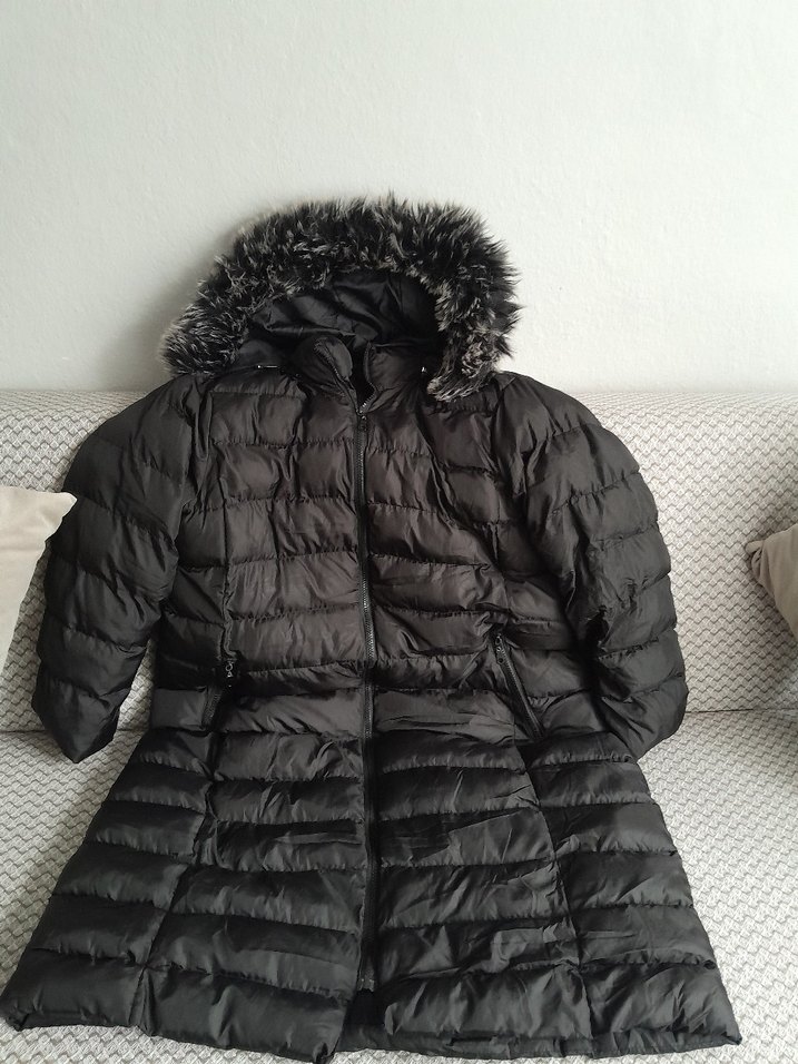 Siyah Uzun Kadın Kışlık Mont Kürklü Kapüşonlu - Görsel 2