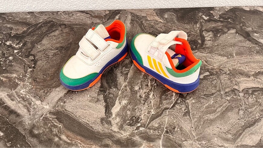 Adidas çocuk ayakkabı