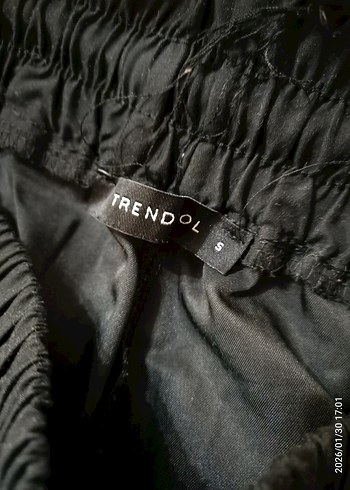 Trendyol zımbalı pantolon - Görsel 4