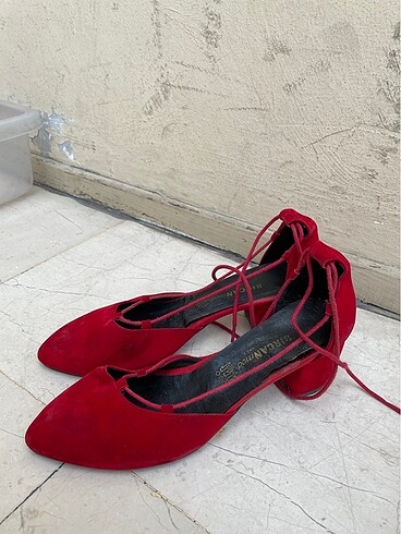 39 Beden kırmızı Renk Kırmızı topuklu ayakkabı