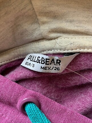 s Beden Pull and Bear Sweatshirt %70 İndirimli.