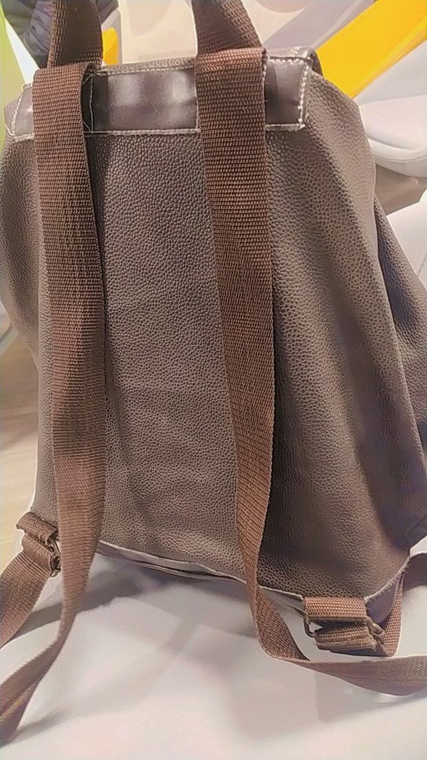 Kahverengi Deri Kadın Sırt Çantası - Görsel 4