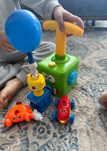 Renkli Balonlu ve Araba Oyuncak Seti - Görsel 2