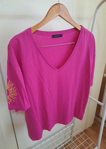 Pembe Tişört - Görsel 3