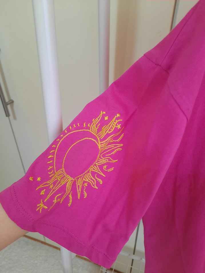 Pembe Tişört - Görsel 4