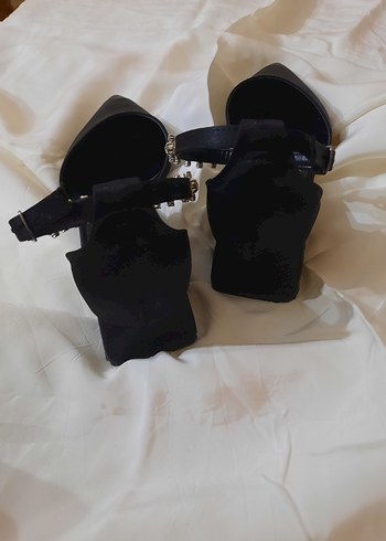 Siyah Blok Topuklu Taşlı Abiye Ayakkabı - Görsel 9