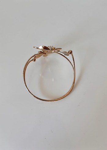  Beden Beyaz çiçekli armcuff