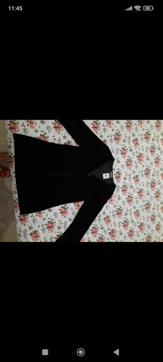 Siyah V Yaka Uzun Kollu Bluz - Görsel 4