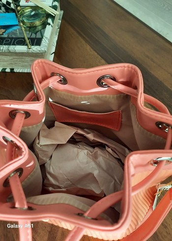 Pembe Deri Pilili Kadın Omuz Çantası - Görsel 4