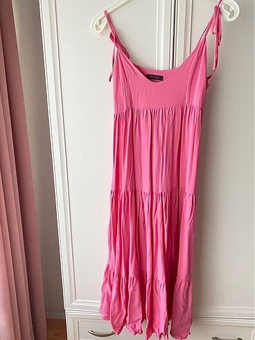 Trendyolmilla pembe midi elbise
