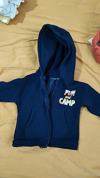 Bebek kapüşonlu sweatshirt 