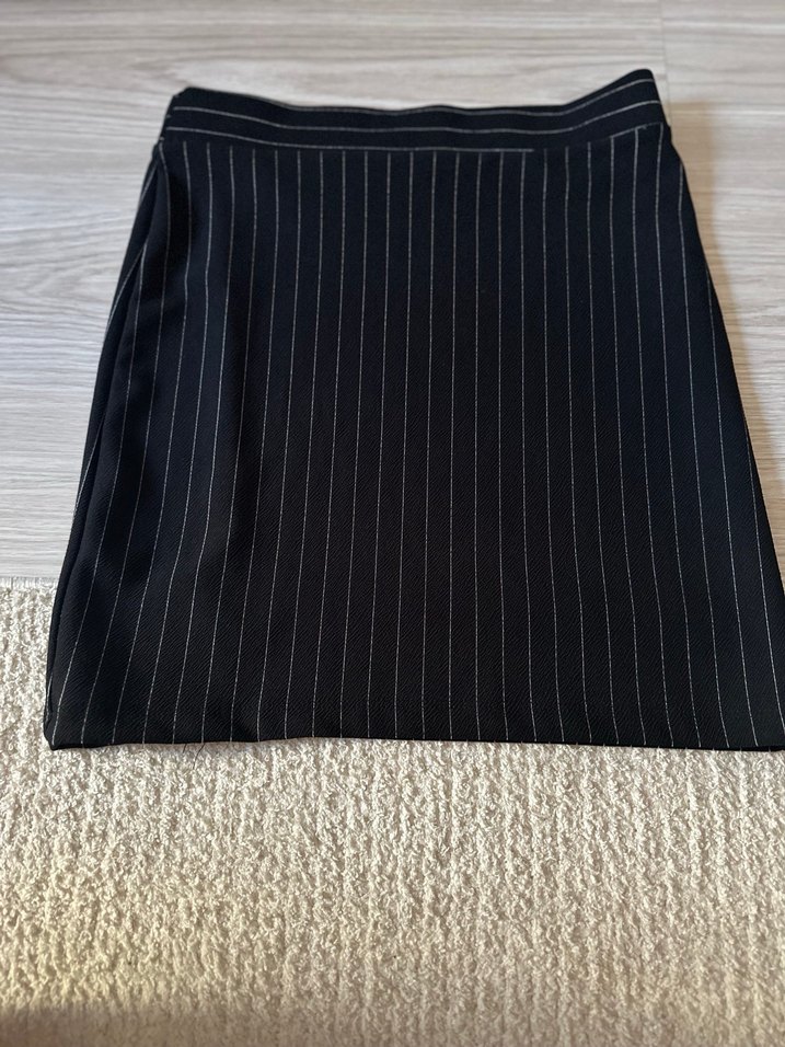 Çizgili Siyah Mini Bustiyer ve etek ikili takım - Görsel 4