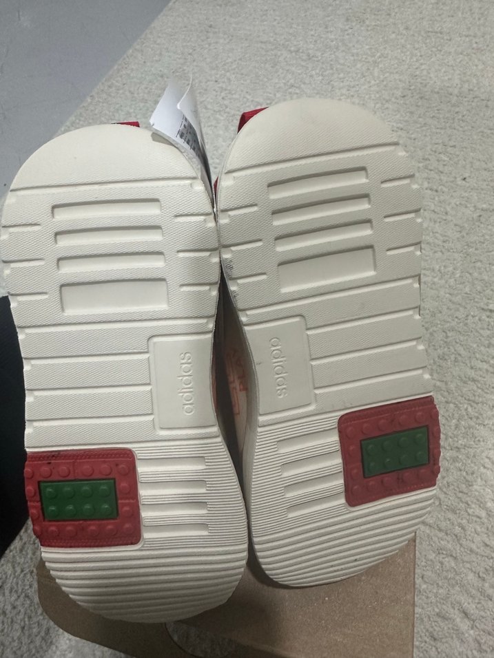 Beyaz Renkli Adidas LEGO Erkek Spor Ayakkabı - Görsel 3