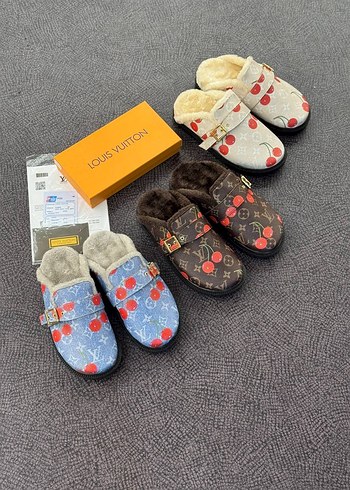 38 Beden Louis Vuitton Kadın Mavi Baskılı Terlik