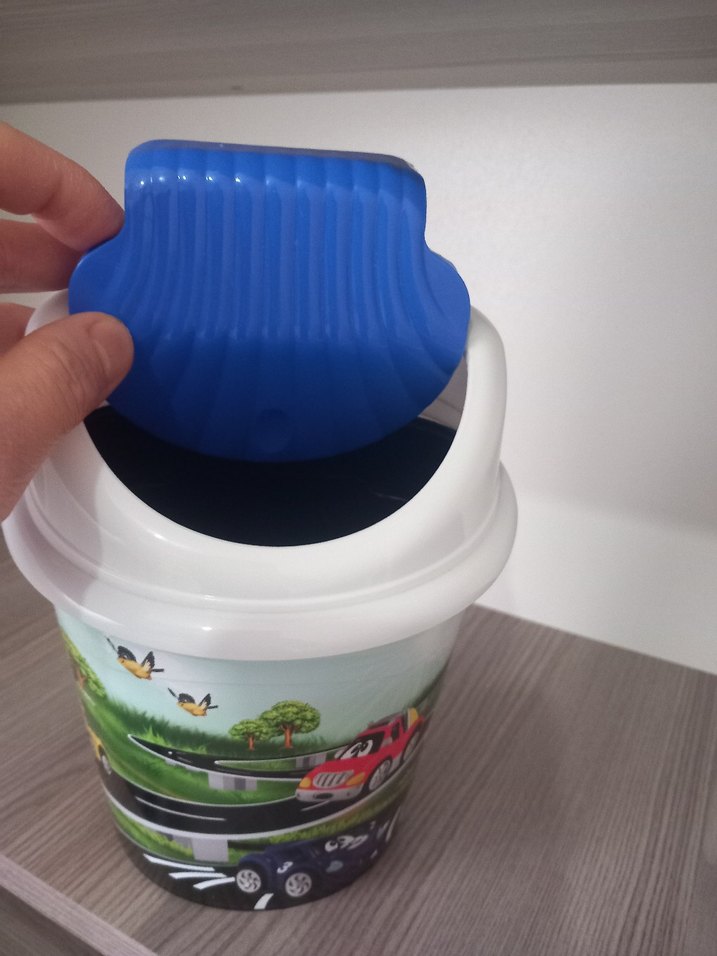 Çocuklar için Renkli Mavi Oyuncak Kutusu - Görsel 3