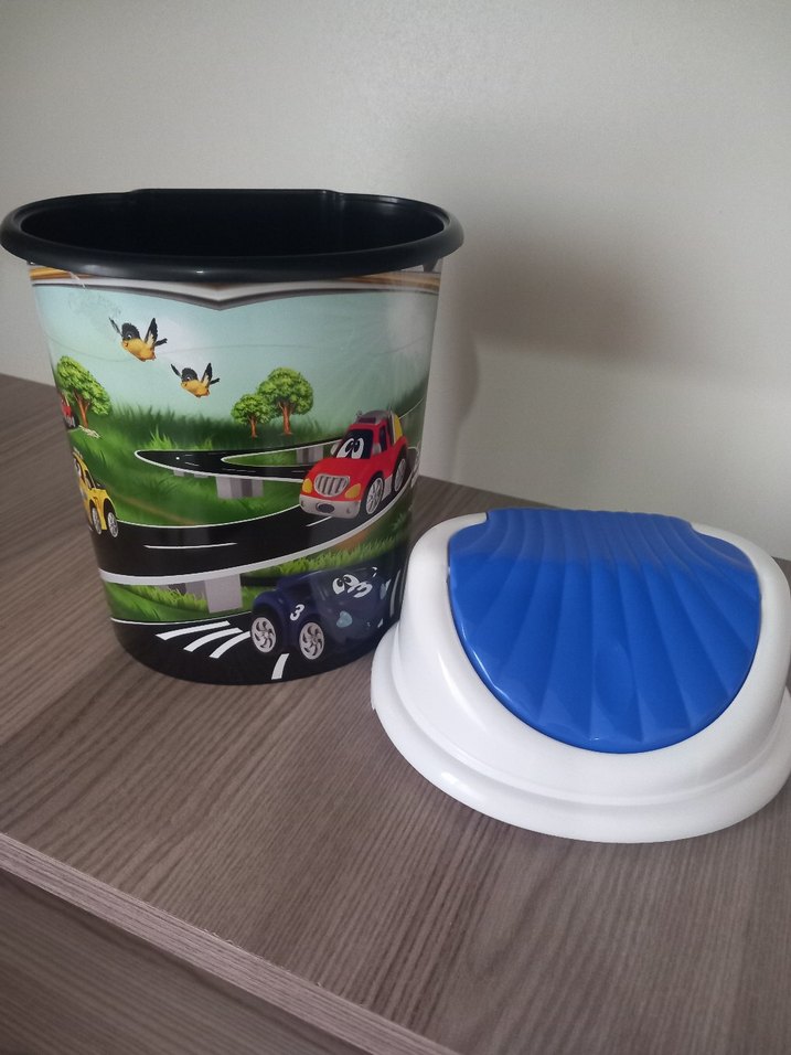 Çocuklar için Renkli Mavi Oyuncak Kutusu - Görsel 4