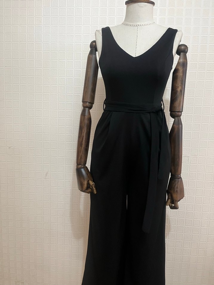 Kadın Siyah V Yaka kapri Tulum - Görsel 2