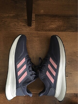 adidas kadın ayakkabısı orijinal