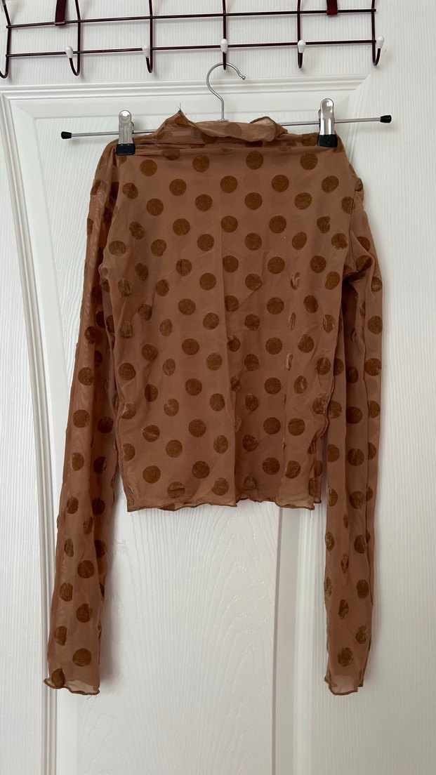 Düğmeli Puantiyeli Bej Bohem Bluz - Görsel 2