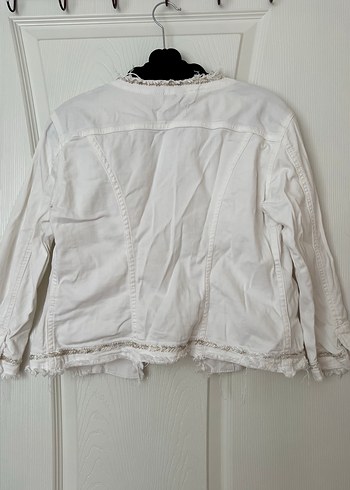 Kadın Beyaz Keten Mini Ceket Düğmeli - Görsel 2