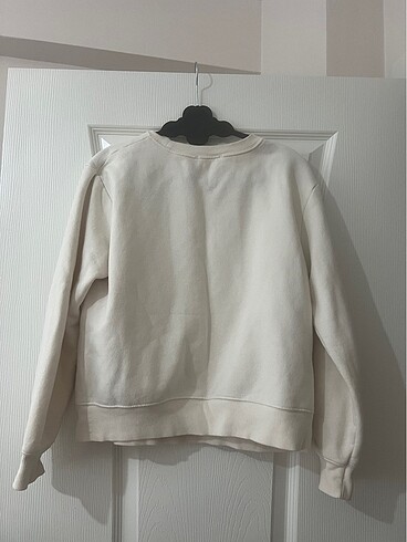 Zara Sweatshirt