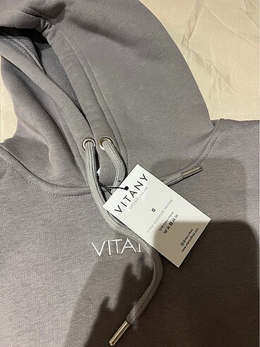 s Beden Vitany sweatshirt