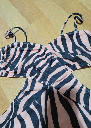 xs Beden Trendyol Mayokini Zebra Desenli