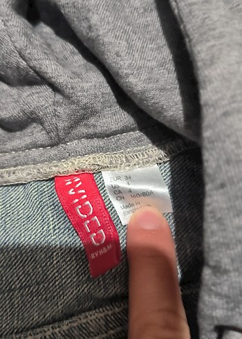 Gri Kapüşonlu Gri Kolları Denim Kadın Ceket - Görsel 3