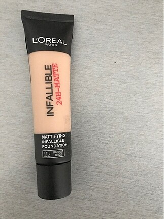 Loreal ınfallıble fondöten 22 numara/ Beıge