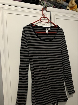 H&M t-shirt