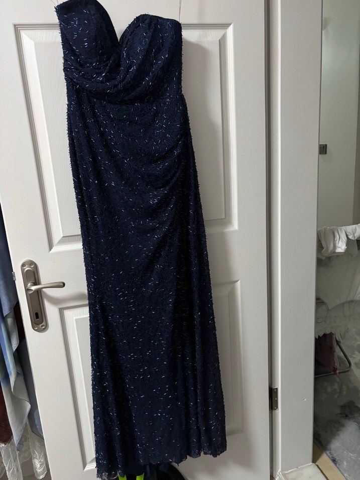 Uzun Lacivert Straplez Abiye Elbise 3000 Tl - Görsel 5