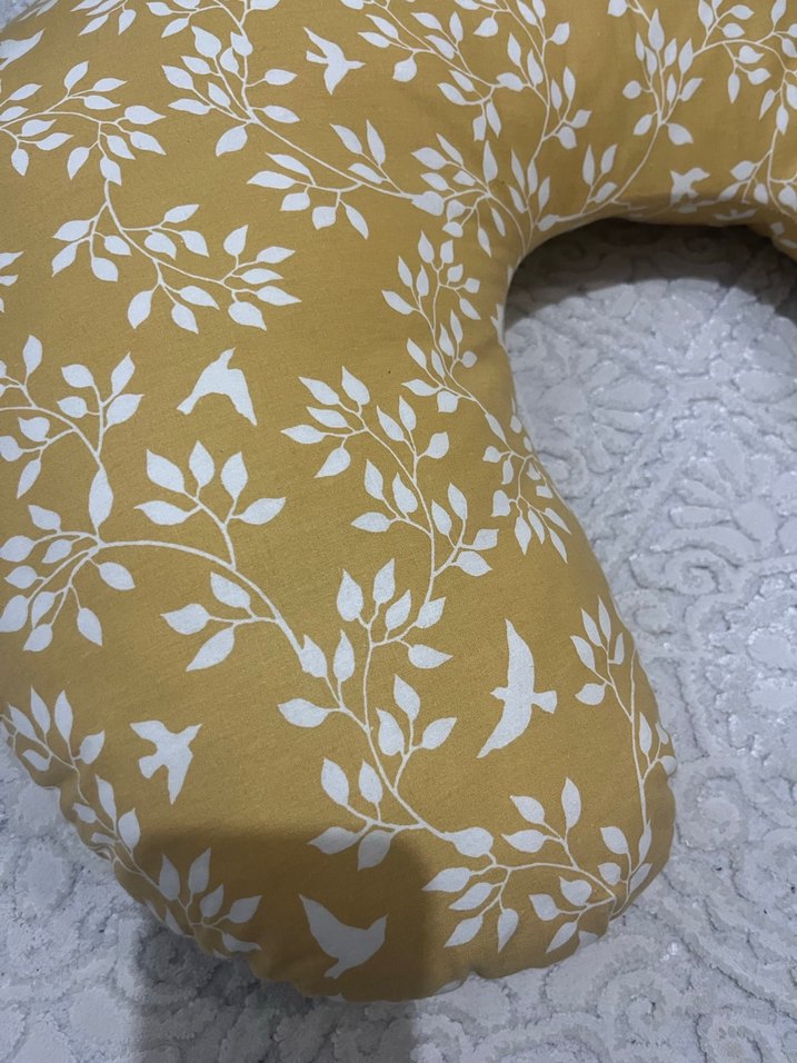 Sarı Desenli Emzirme ve Hamile Yastığı - Görsel 2