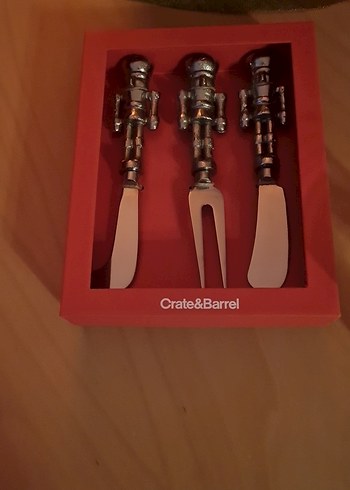 Crate&Barrel Bordo Kesme ve Servis Seti - Görsel 2