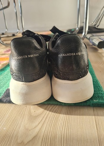 Alexander McQueen simli kadın spor ayakkabı - Görsel 5