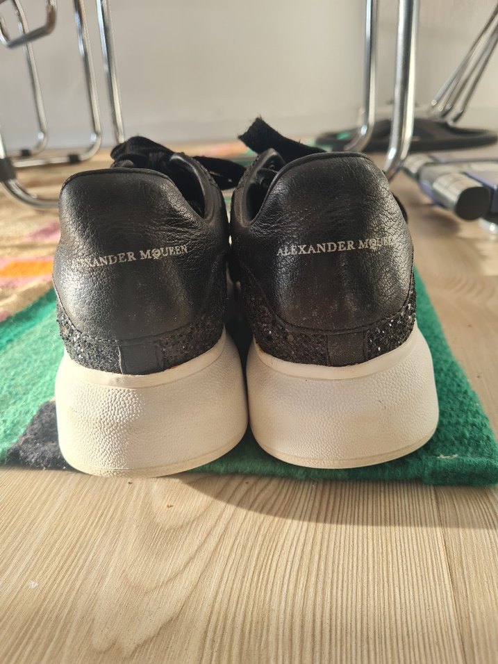 Alexander McQueen simli kadın spor ayakkabı - Görsel 5