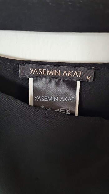 Yasemin Akat Yasemin Akat bluz