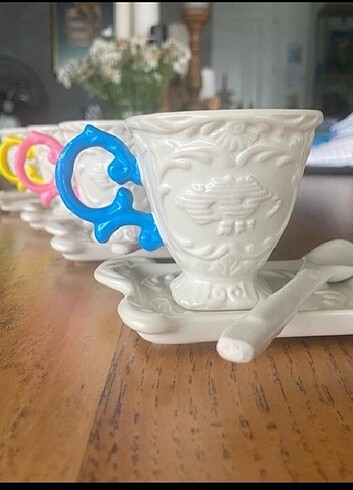 SELETTI Marka dört adet Türk kahvesi-espresso fincanı