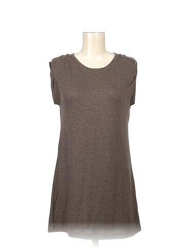 PreLoved Kısa Elbise %70 İndirimli.