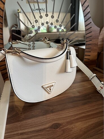 Guess çanta