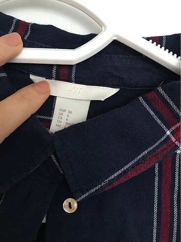 s Beden H&M lacivert ekoseli pamuklu oduncu gömleği