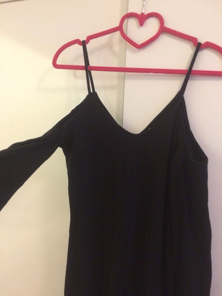 H&M Omzu açık elbise