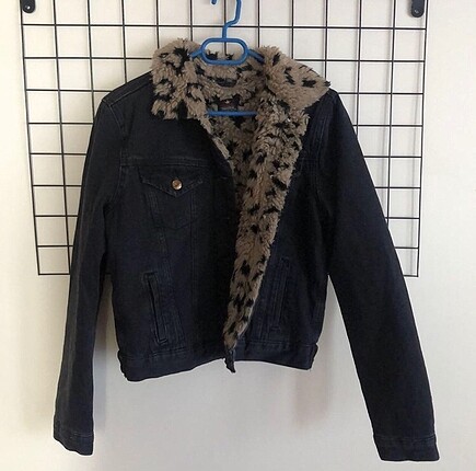 Leopar detaylı kot ceket