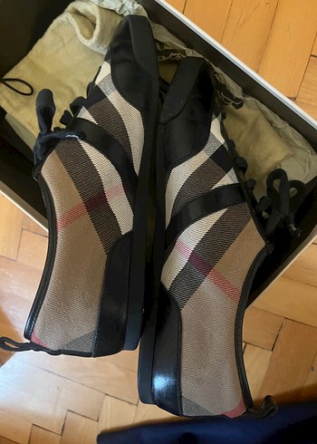 Burberry Siyah Kadın Spor Ayakkabı - Görsel 3