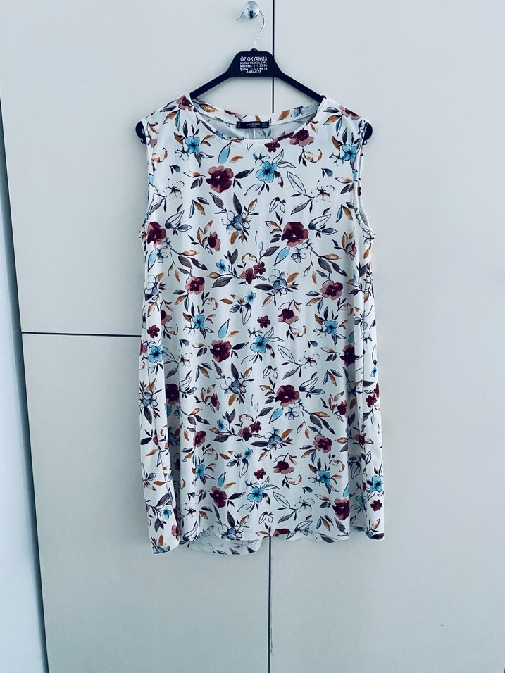 Çiçek Desenli Kolsuz A kesim Hamile elbisesi - Görsel 2