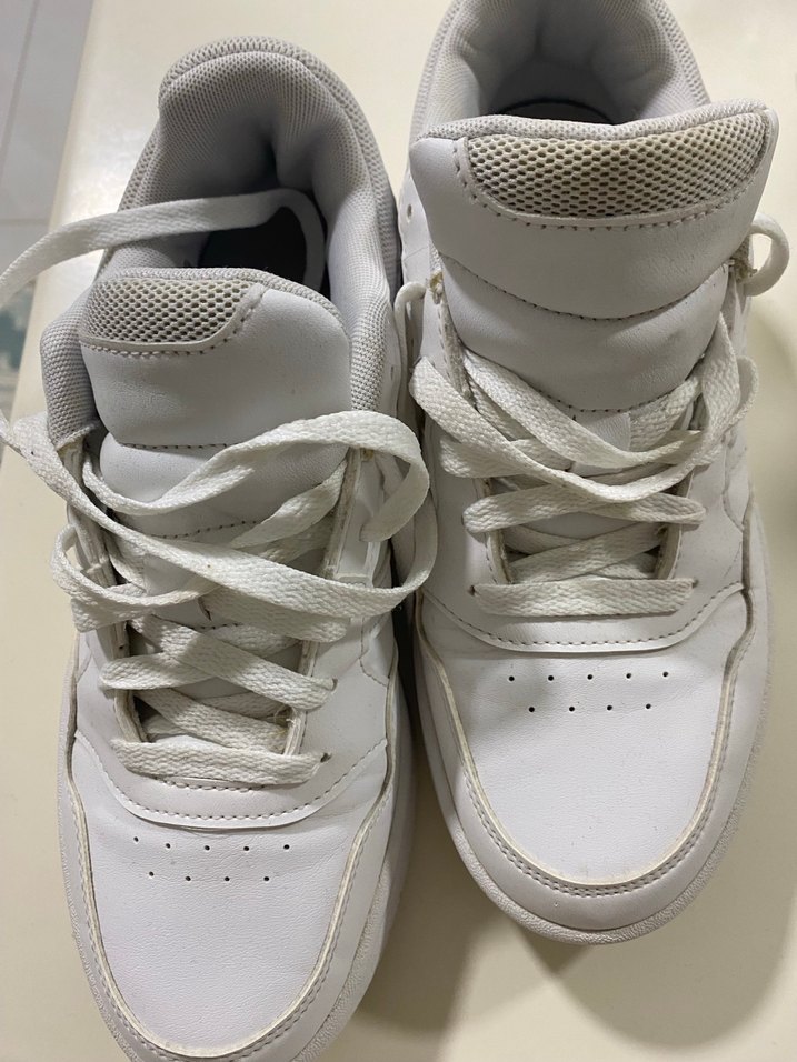 Beyaz Adidas Hoops 3.0 unisex Spor sneakers - Görsel 2